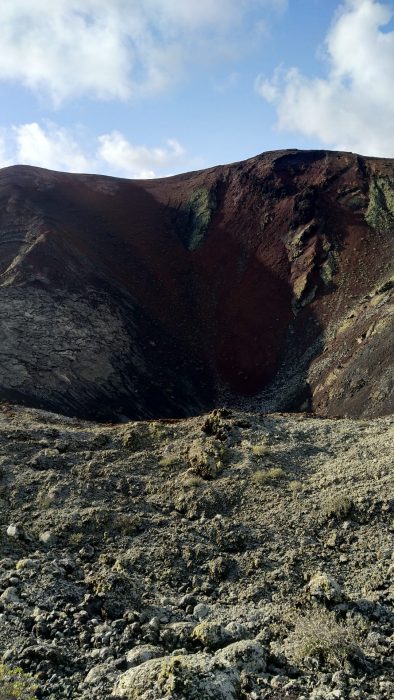 timanfaya crater 